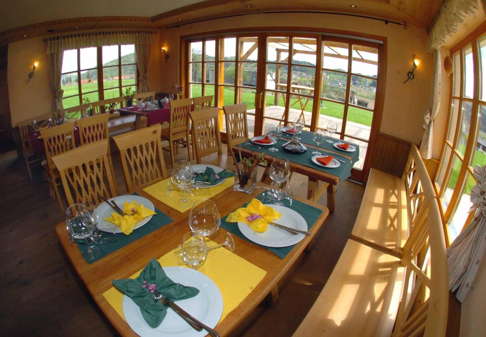 Weingut Winzerhof Gaestezimmer Grebenz Großklein Esterno foto